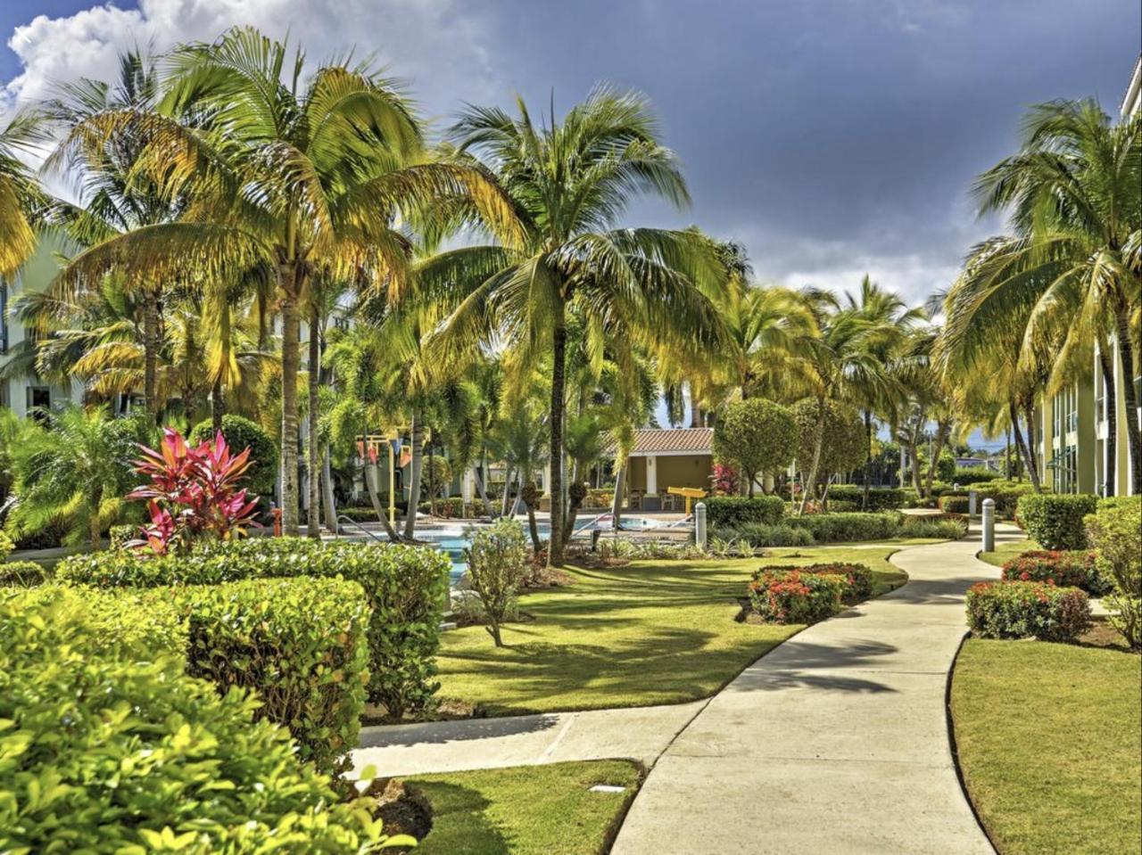 Aquatika Beach Resort & Waterpark Loiza Exterior photo